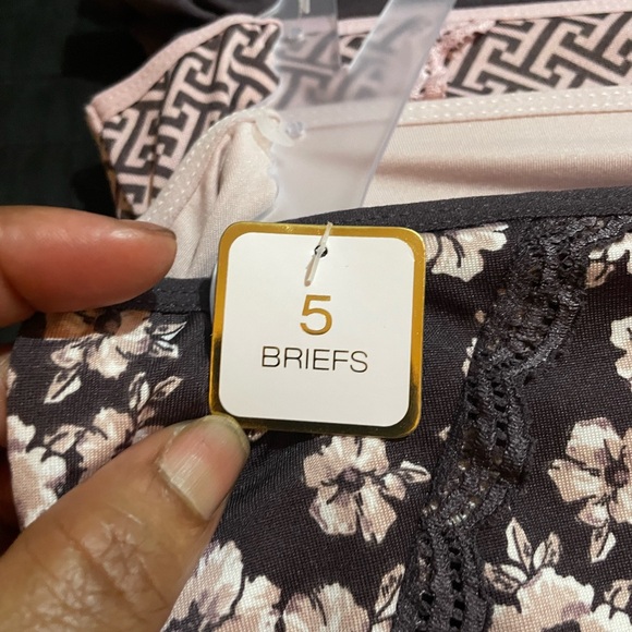 Ladies panties - Picture 5 of 9